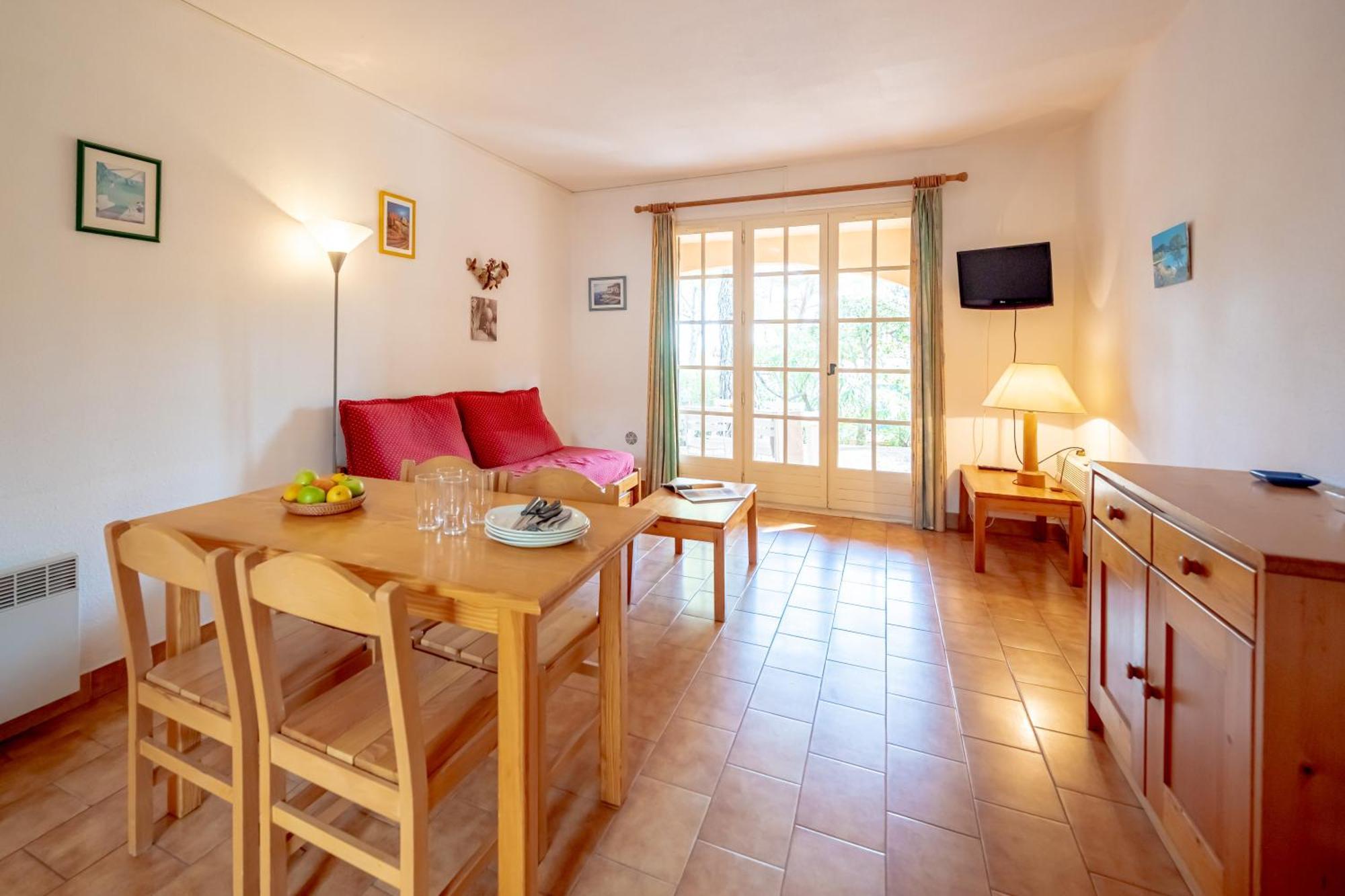 Residence Partenaire Le Domaine De Garlande Cavalaire-sur-Mer Exteriör bild