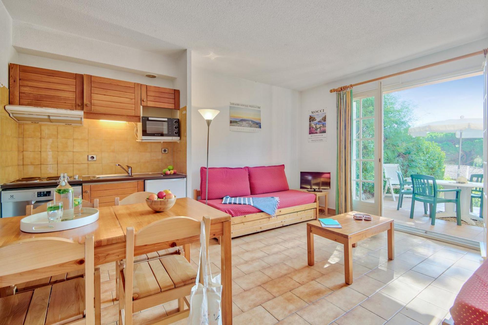 Residence Partenaire Le Domaine De Garlande Cavalaire-sur-Mer Exteriör bild