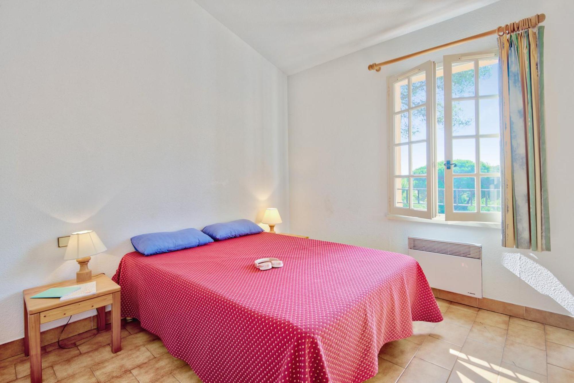 Residence Partenaire Le Domaine De Garlande Cavalaire-sur-Mer Exteriör bild